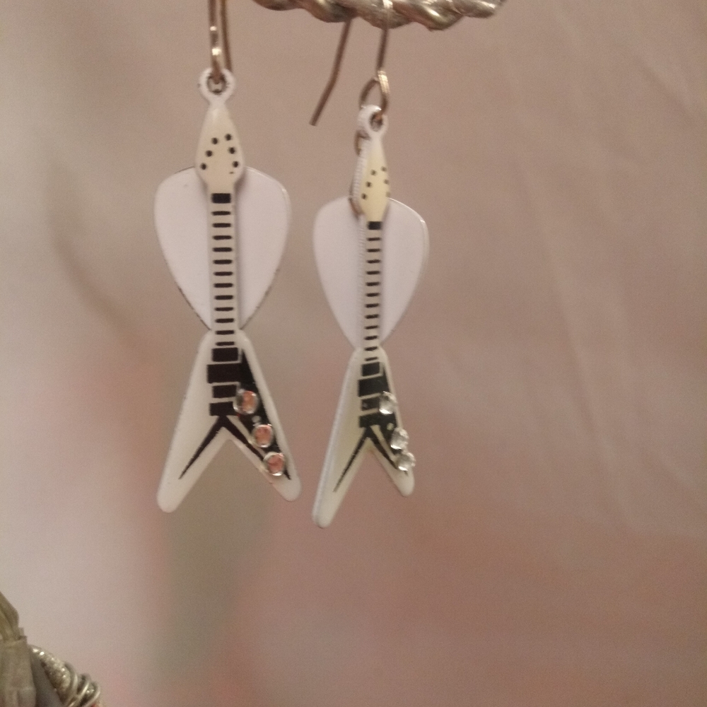 Electric Guitar& pick Earrings